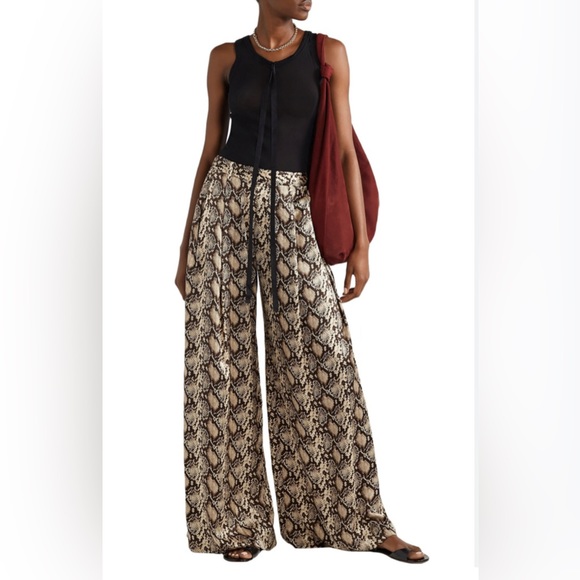 Banana Republic Pants - Banana Republic Snake Print Palazzo Pants